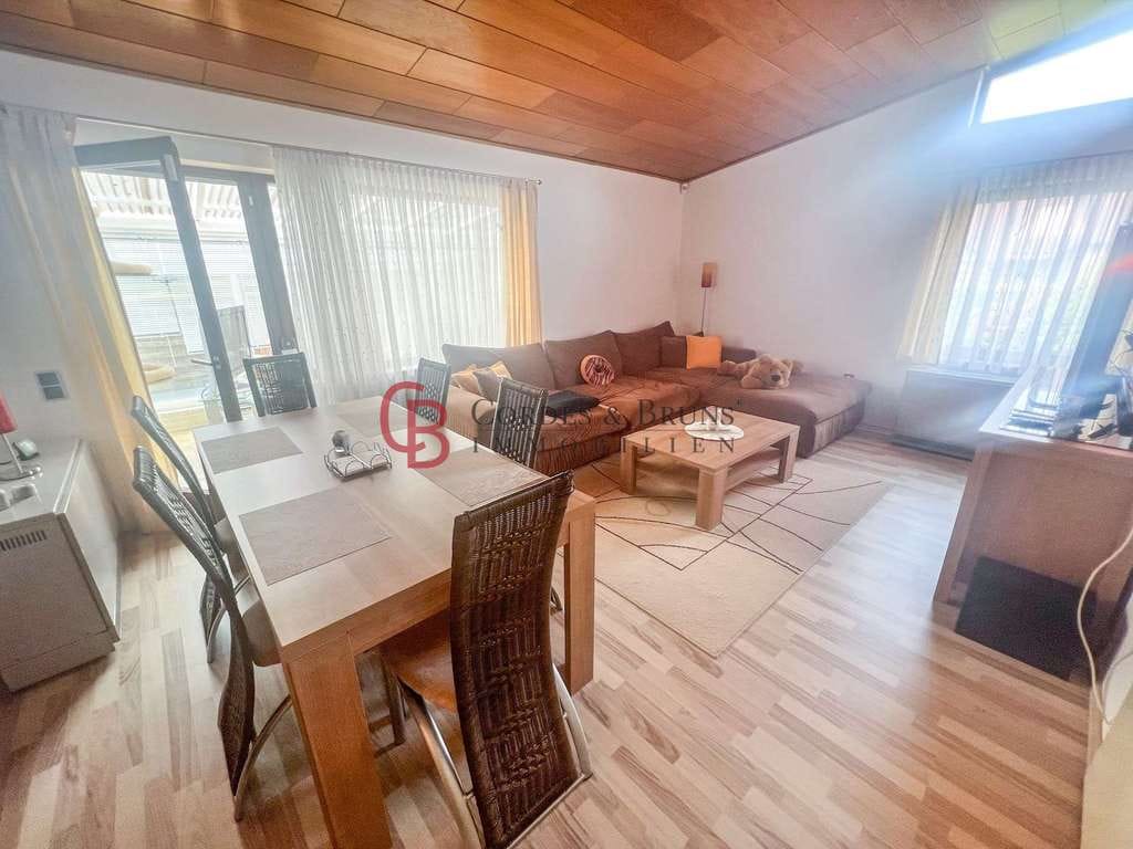 Immobilie in Hassendorf - Bungalow mit Einliegerwohnung auf großem Grundstück *Provisonsfrei* - Bild 2