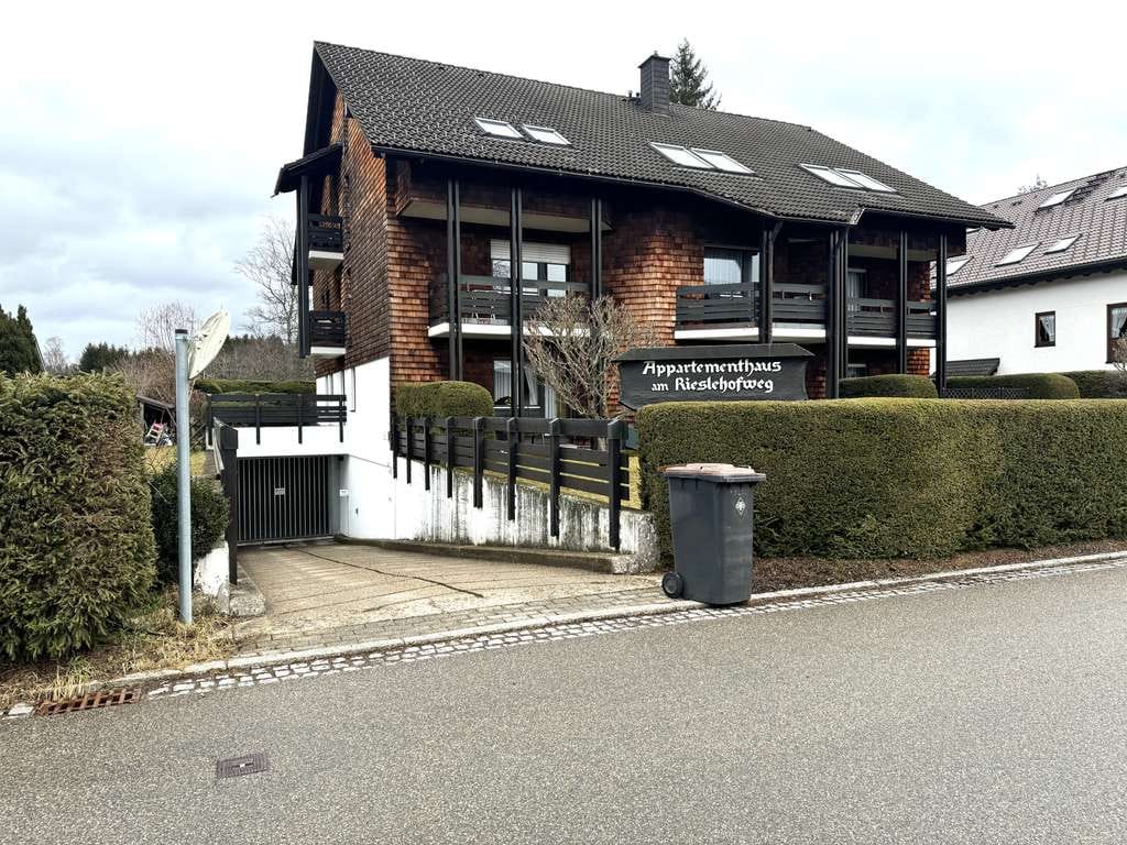Immobilie in Titisee-Neustadt - Schöne Ferienwohnung in ruhiger Lage - provisionsfrei - Bild 1