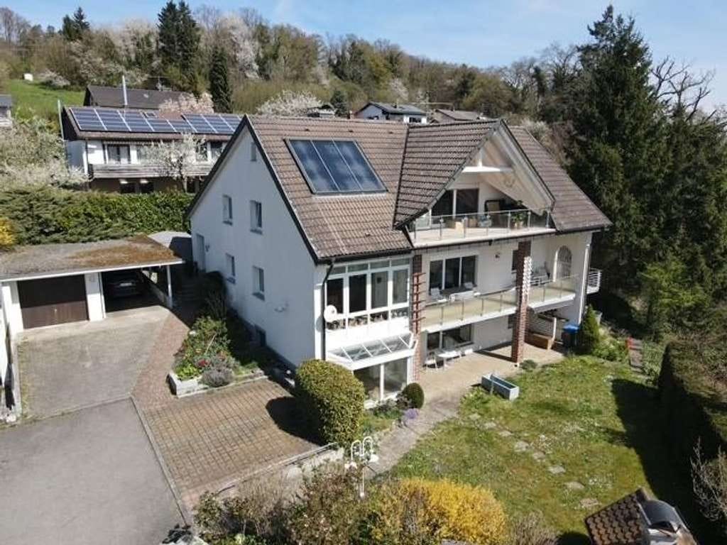 Immobilie in Öhningen - 3-Familienhaus mit Seesicht und guter Bausubstanz in bevorzugter sehr ruhiger Wohnlage - Bild 1