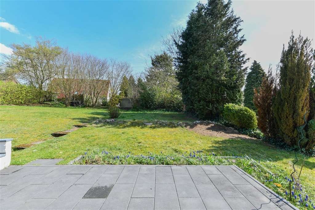 Immobilie in Lütjensee - Gartenliebhaber aufgepasst! DHH mit großem Garten für 2 Personen - Bild 1
