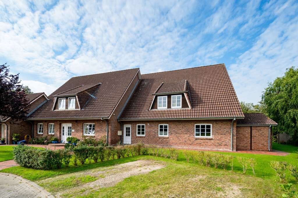 Immobilie in Klanxbüll - Doppelhaus mit 3 Wohnungen in ruhiger Lage und mit sehr guter Anbindung an Sylt. - Bild 3