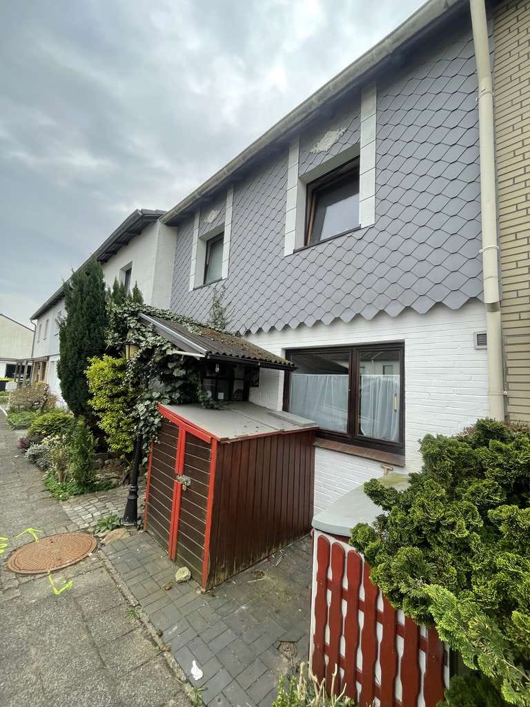 Immobilie in Bargteheide - Privatverkauf: Mittelreihenhaus mit 2 Wohneinheiten - Bild 1