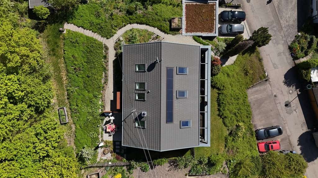 Immobilie in Michelbach an der Bilz - "WOHNEN WIE IM EIGENEN HAUS"
GROSSZÜGIGE WOHNEINHEIT IM 
KERNSANIERTEN WOHNHAUS - Bild 2