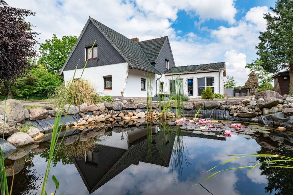 Immobilie in Groß Rheide - Großzügiges Einfamilienhaus in idyllischer Feldrandlage - Bild 0