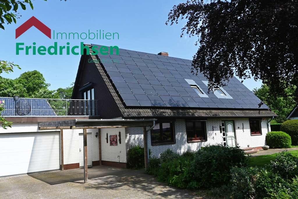 Immobilie in Sprakebüll - Einfamilienhaus mit großzügigem Grundstück zentral in Sprakebüll - Bild 0