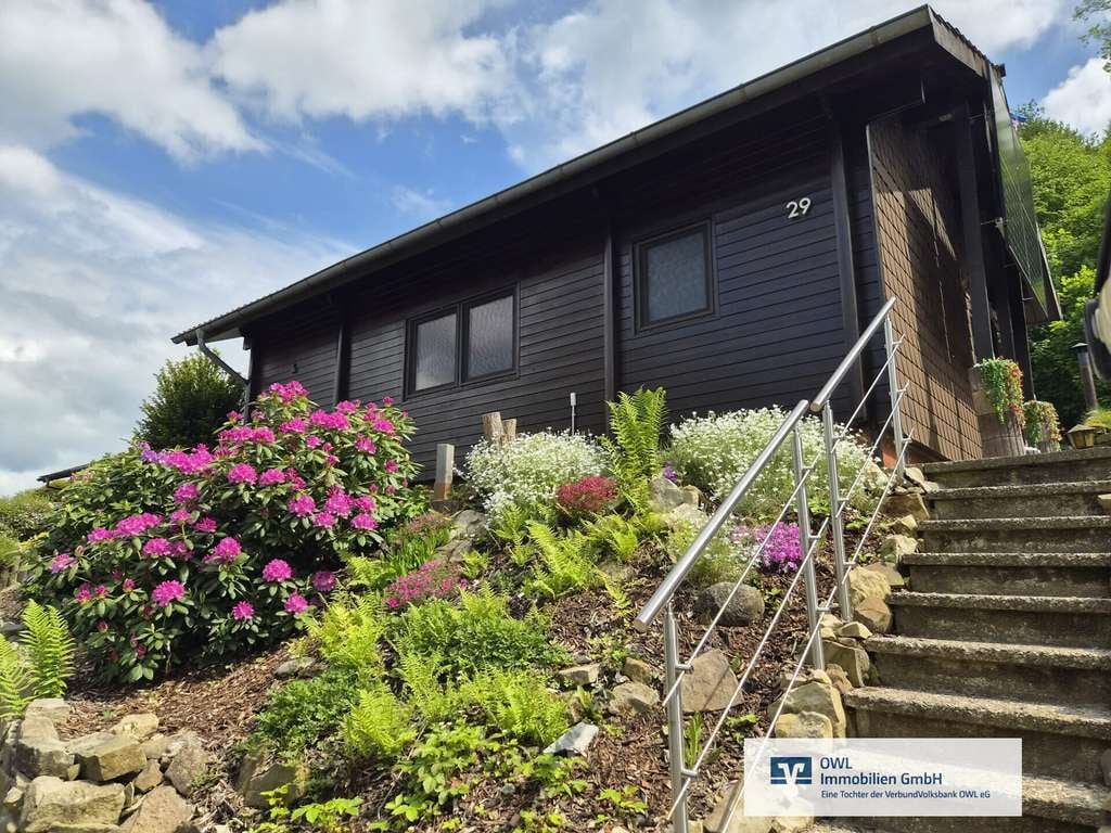 Immobilie in Bad Wünnenberg - Wohnen, wo andere Urlaub machen -  Ferienhaus - Bild 0