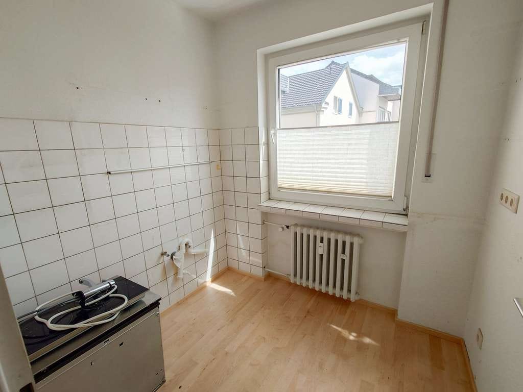 Immobilie in Königswinter - Großzügig geschnittenes Appartement in gepflegtem Mehrfamilienhaus mit Aufzug in Königswinter - Bild 4
