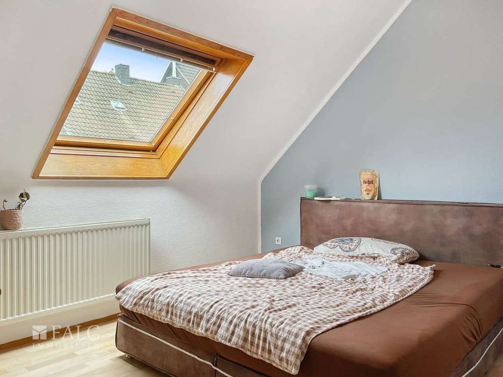 Immobilie in Tönisvorst - Wohnen als Großfamilie, WG oder Mehrfamilien - Bild 1