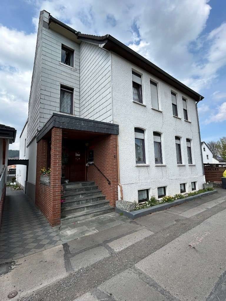 Immobilie in Aerzen - Ein- bis Zweifamilienhaus - Bild 0