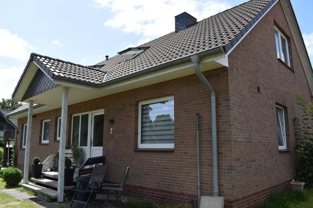 Immobilie in Stadum - Einfamilienhaus mit großem Garten in Stadum zu verkaufen. - Bild 0