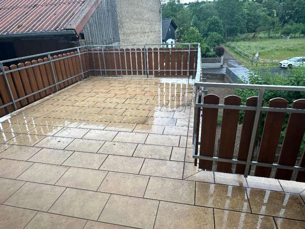 Immobilie in Marnheim - Großes Einfamilienhaus mit Garage und Garten - Bild 4