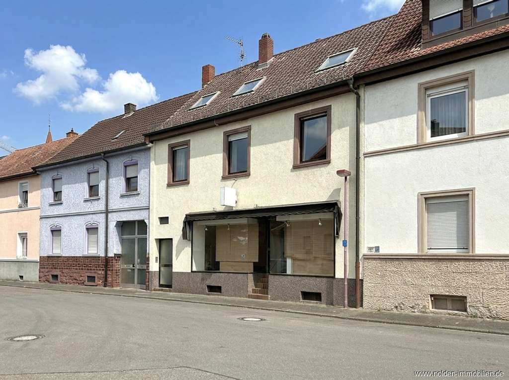 Immobilie in Oftersheim - ***3-FAMILIENHAUS MIT POTENTIAL & GARTEN AM LEIMBACH*** - Bild 1