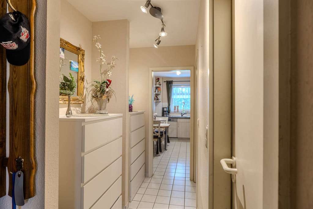 Immobilie in Barsbüttel - Heute mit Blick für die Zukunft kaufen: 2-Zimmer mit Balkon und Wintergarten - Bild 3