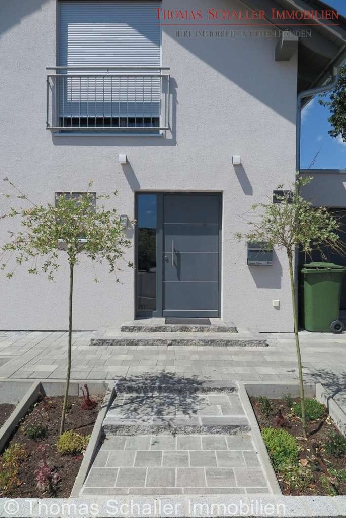Immobilie in Happurg - Moderne Eleganz trifft Energieeffizienz – Kampa KfW 40+ EFH mit Photovoltaik und Luxusausstattung - Bild 3