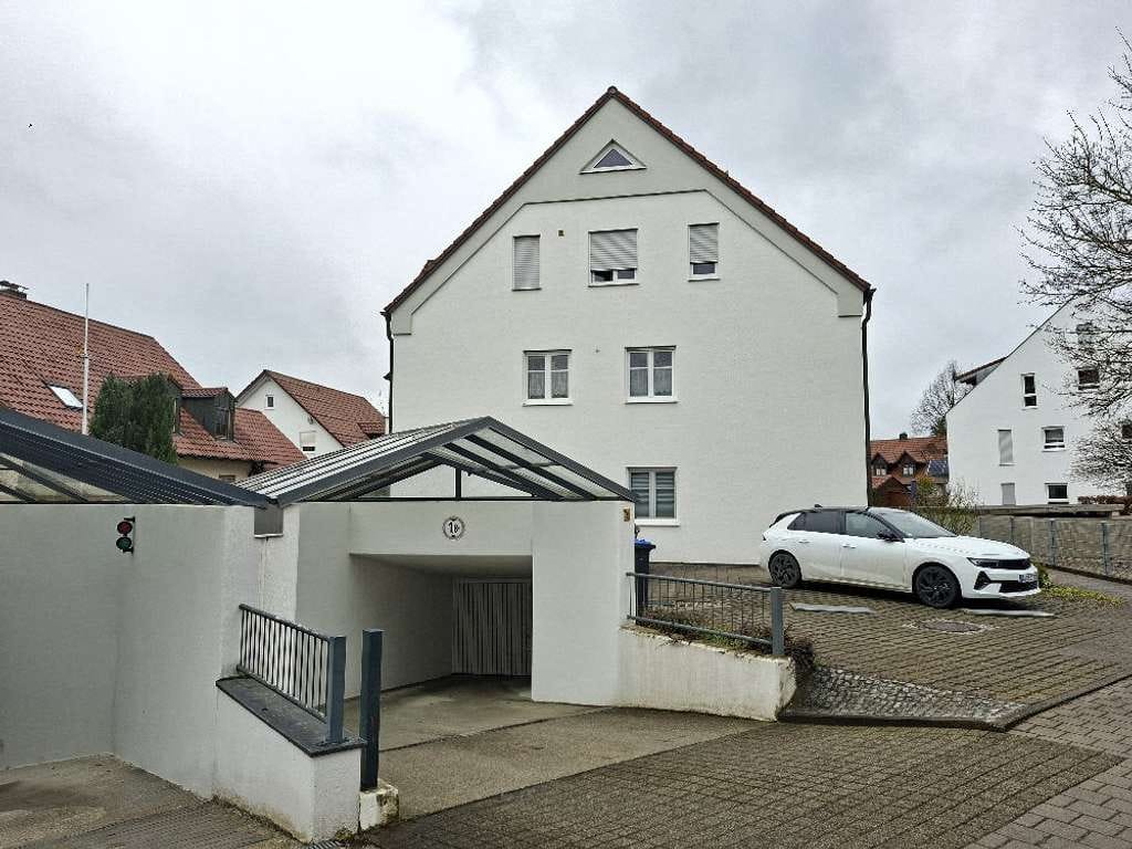 Immobilie in Meitingen - Vermietetes RMH im Stadthausstil mit Garten und zwei TG-Stellplätzen! - Bild 3