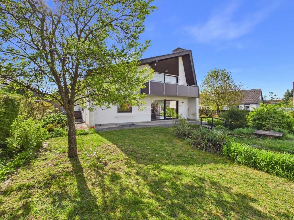 Immobilie in Bindlach - Besonderes Einfamilienhaus auf beeindruckendem Grundstück in Bindlach - Bild 2