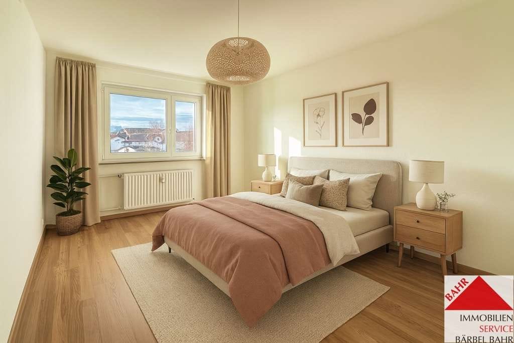 Immobilie in Ehningen - Großzügige 4-Zimmer-Wohnung mit Weitblick über Ehningen - Bild 2
