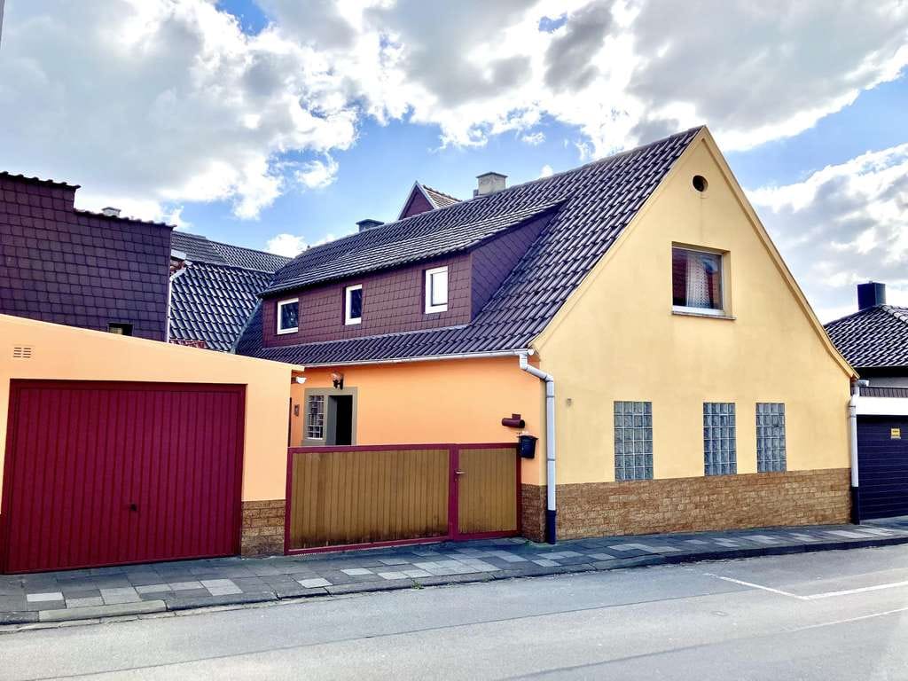 Immobilie in Wattenheim - Solide Immobilie mit großem Potenzial in Ortskernlage von Wattenheim! - Bild 1