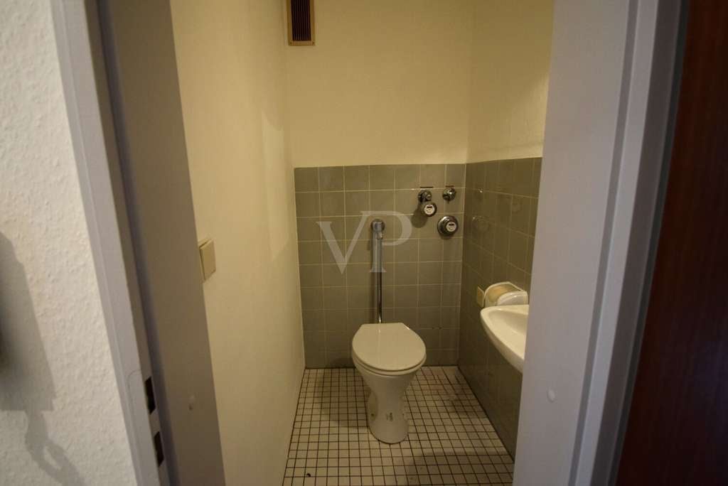 Immobilie in Weißenburg i. Bay. - 3 Zimmerwohnung mit Balkon im Hochpaterre in Weißenburg - Bild 4