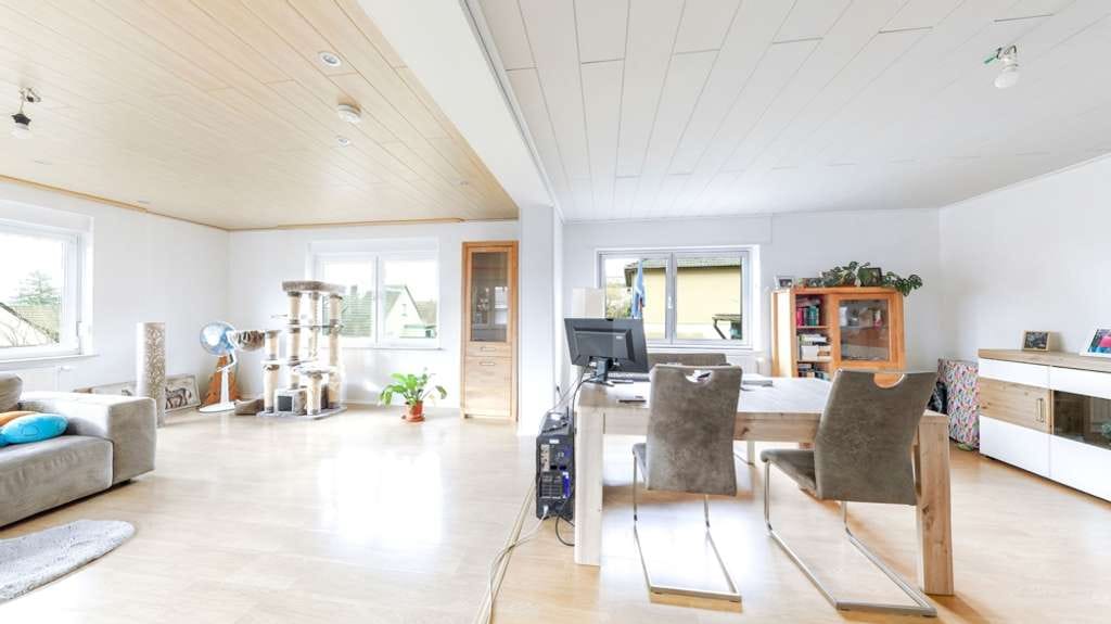 Immobilie in Enkenbach-Alsenborn - Teilvermietetes Zweifamilienhaus in sehr beliebtem Wohnviertel - Bild 3