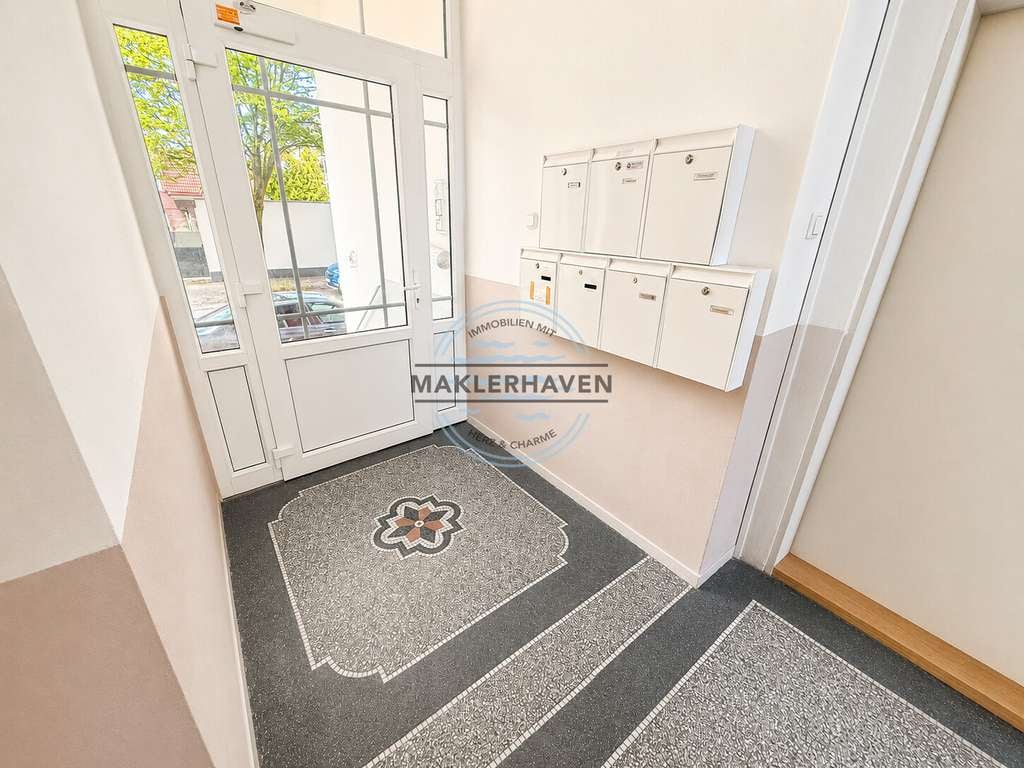 Immobilie in Wilhelmshaven - Überraschend anders. Charmante Wohnung mit Garage und viel Gestaltungspotenzial - Bild 1