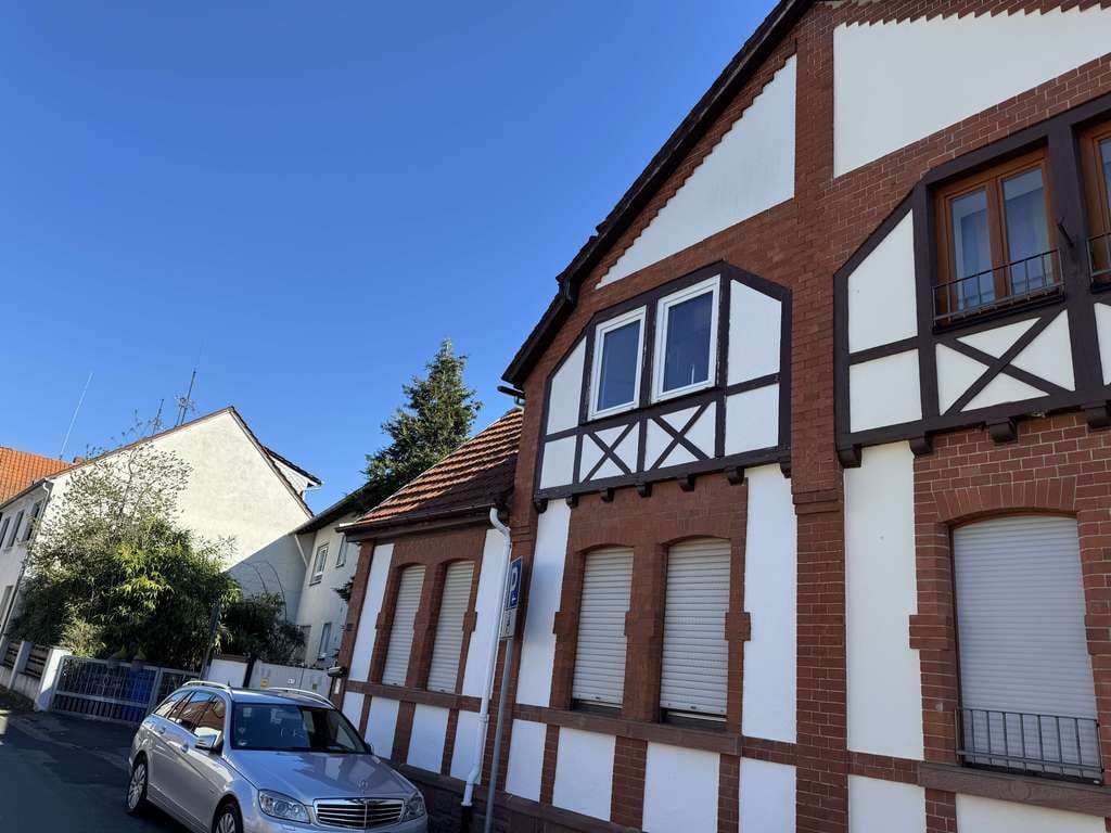 Immobilie in Seligenstadt - 2 Häuser – 3 bis 5 Einheiten: DHH, Loftwohnung und Gewerbe "Seligenstadt" - Bild 2