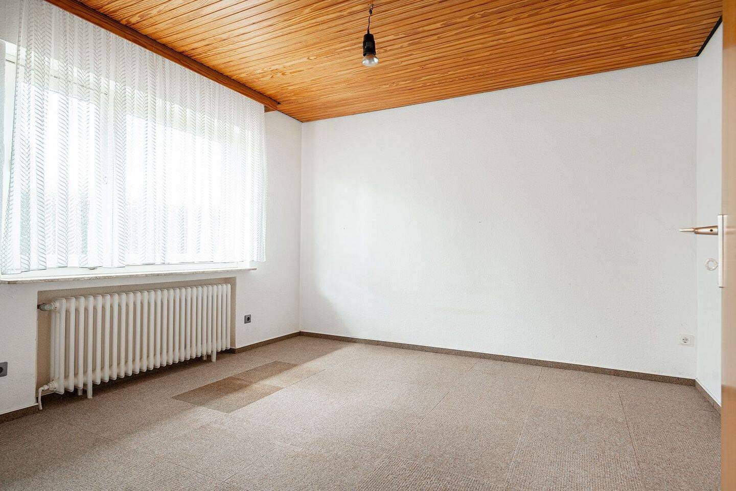 Immobilie in Esens - Provisionsfrei: Bungalow mit Potenzial - Bild 4