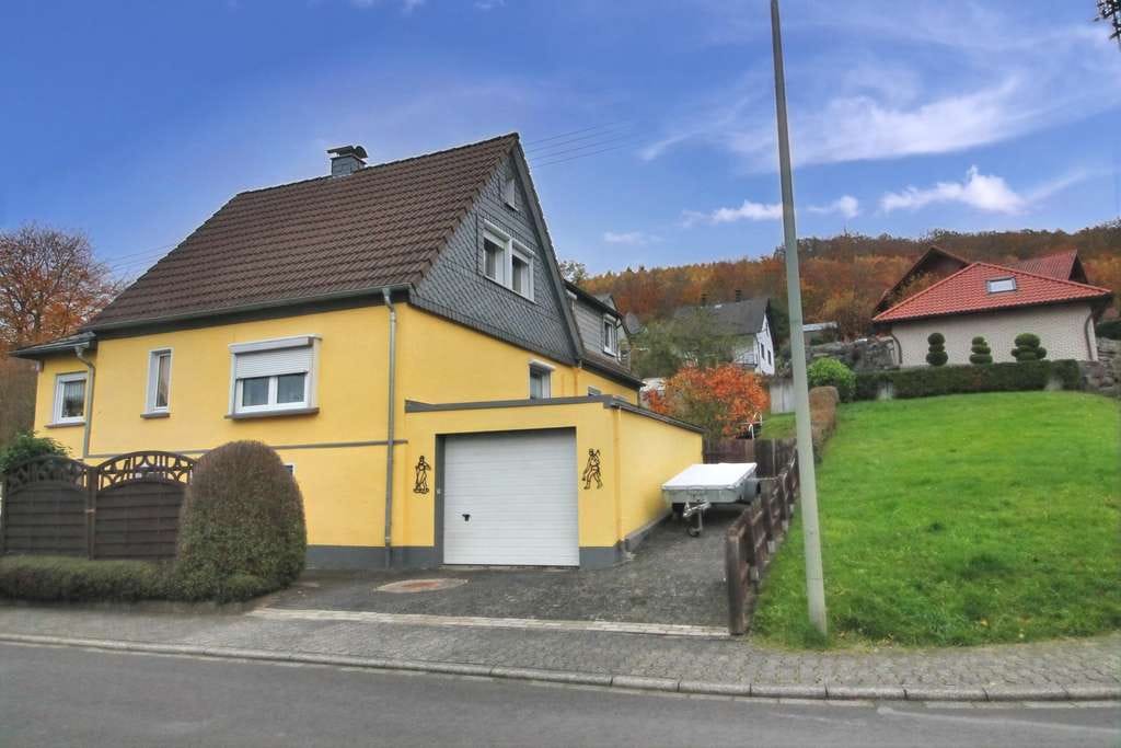Immobilie in Kirchen (Sieg) - Reizvolles Eigenheim mit idyllischem Ambiente – Einfamilienhaus in Kirchen-Freusburg - Bild 4