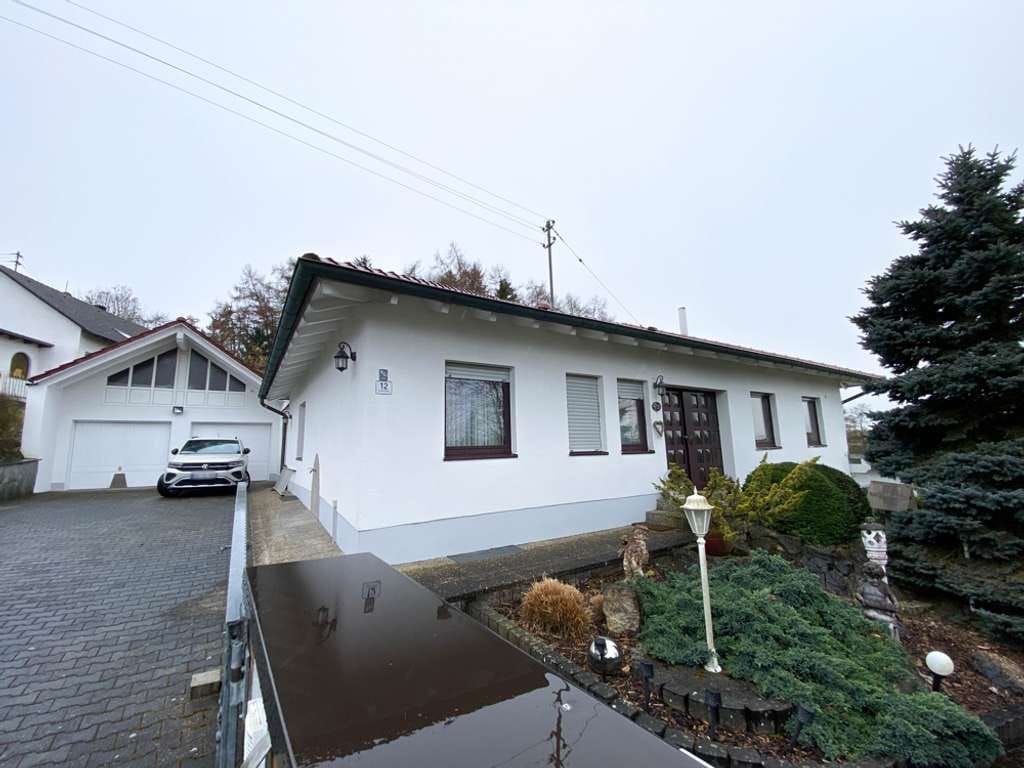 Immobilie in Kötz - Gepflegter Bungalow mit Einliegerwohnung in ruhiger Ortsrandlage - Bild 4