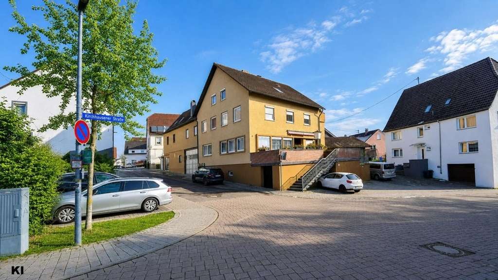 Immobilie in Bad Rappenau - 5 Wohnungen, Scheune & Stellplätze und mehr – starkes Anlageobjekt in Bad Rappenau-Bonfeld
 - Bild 0