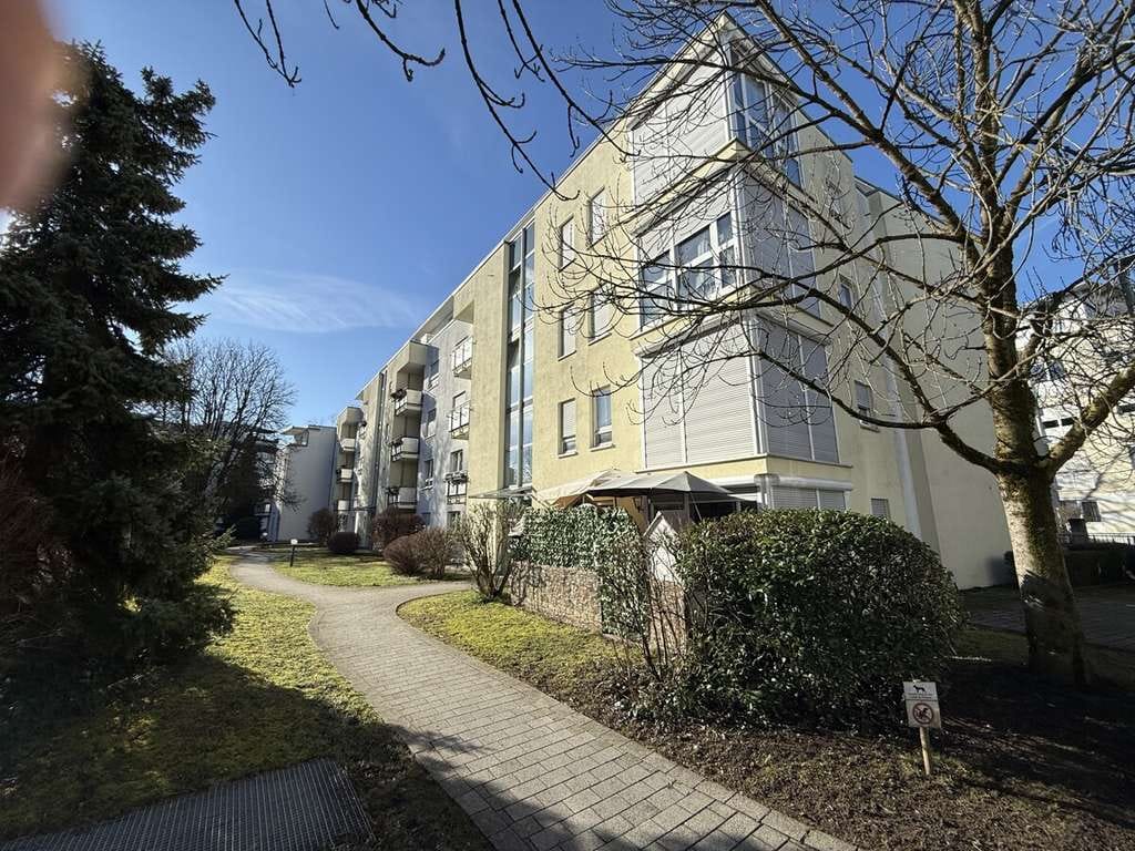 Immobilie in Metzingen - Seniorenresidenz "Bräuchle Park" - 1,5 Zimmer Terrassenwohnung - Bild 1