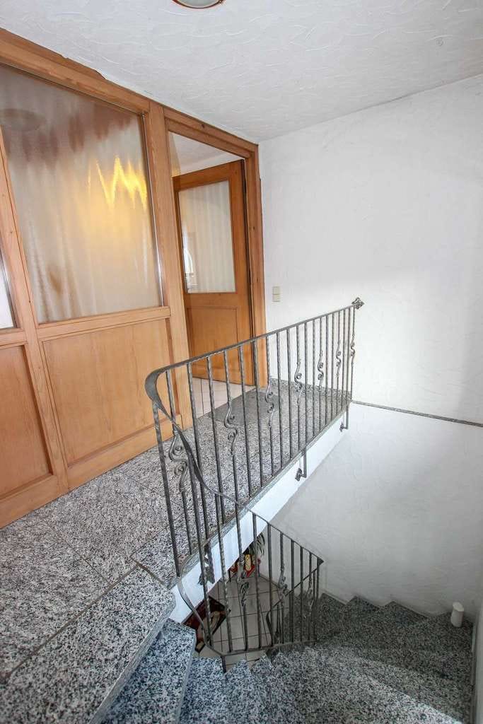 Immobilie in Winden im Elztal - Großzügiges Wohnhaus mit zwei Wohneinheiten – vielseitig nutzbar & sofort verfügbar - Bild 4