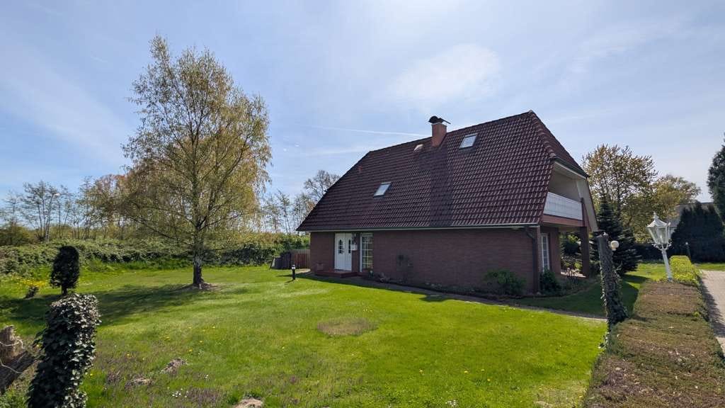 Immobilie in Dassendorf - Für die Familie! Gut aufgeteiltes Einfamilienhaus auf großem Grundstück - Bild 3