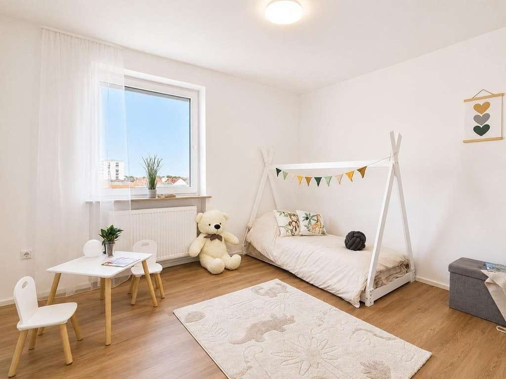 Immobilie in Niederwerrn - Provisionsfrei: Frisch renovierte 4-Zimmer-Wohnung mit großem Balkon & 2 Parkplätzen - Bild 3