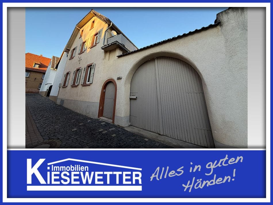 Immobilie in Westhofen - Charmantes ehemaliges Weingut - EFH mit Scheune in Westhofen – Für Kapitalanleger und Eigennutzer - Bild 0
