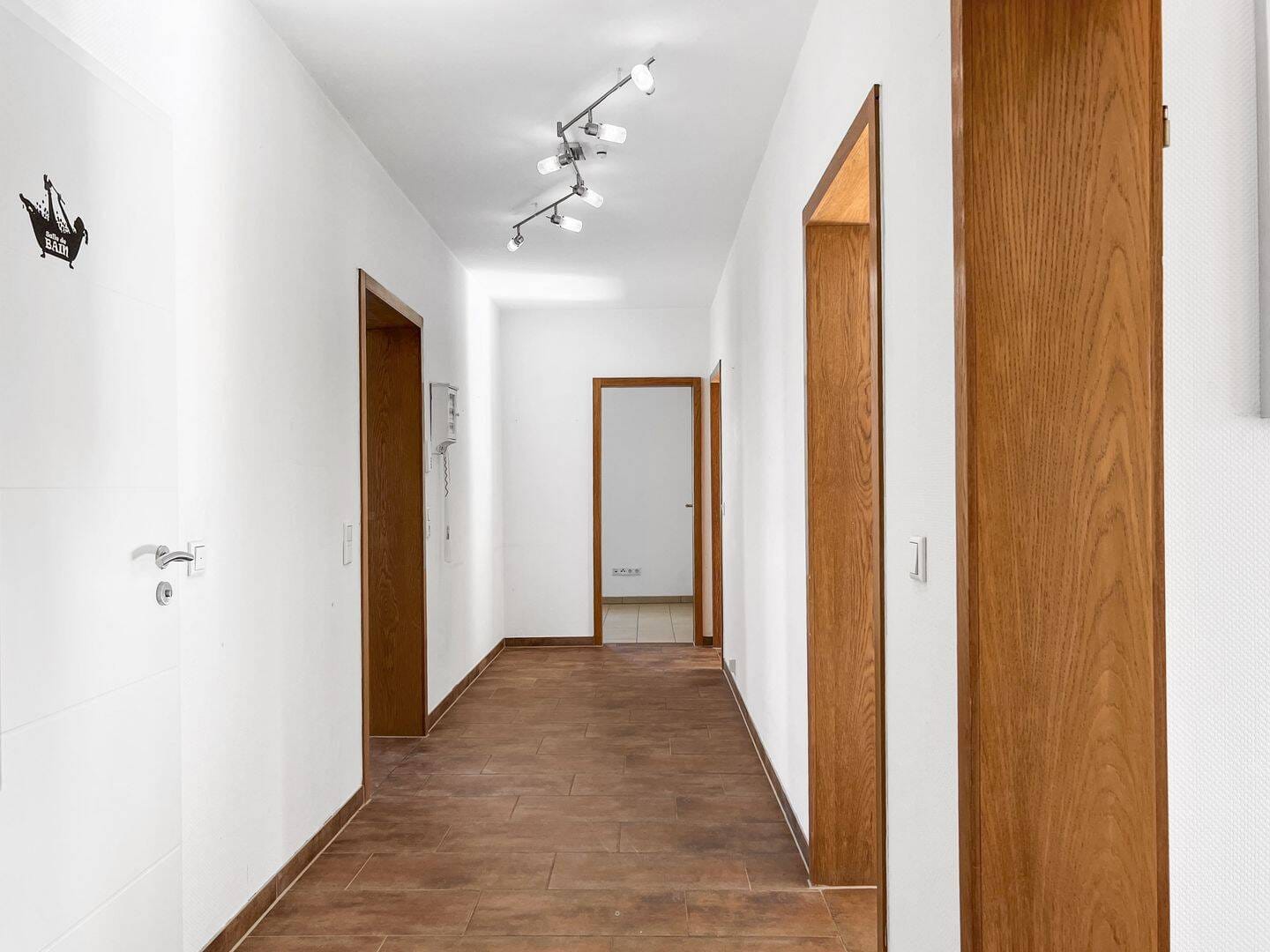 Immobilie in Kirchlengern - Modernes Mehrfamilienhaus mit Erdwärmepumpe, Balkon und Terrasse! - Bild 3