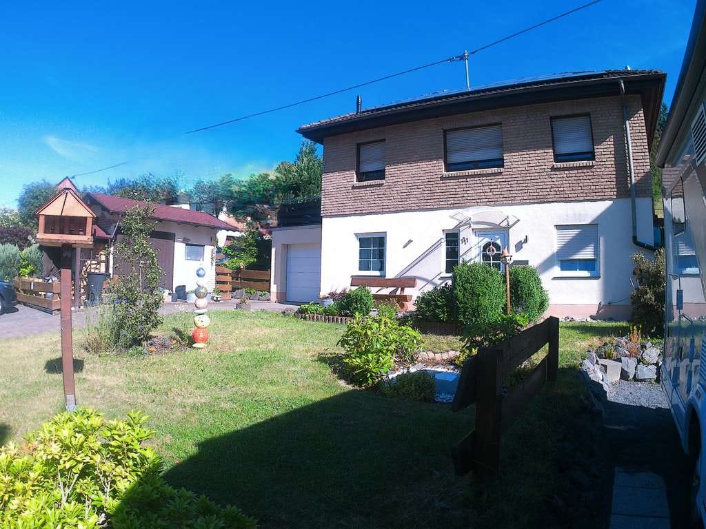 Immobilie in Hausten - Raum für neue Ideen: Einfamilienhaus in Hausten - Bild 1