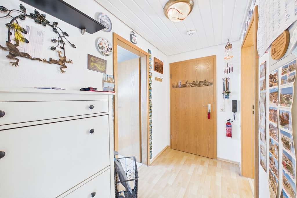 Immobilie in Murrhardt - Helle 2-Zimmer-Wohnung in ruhiger Lage mit Balkon und Garage in Murrhardt - Bild 2