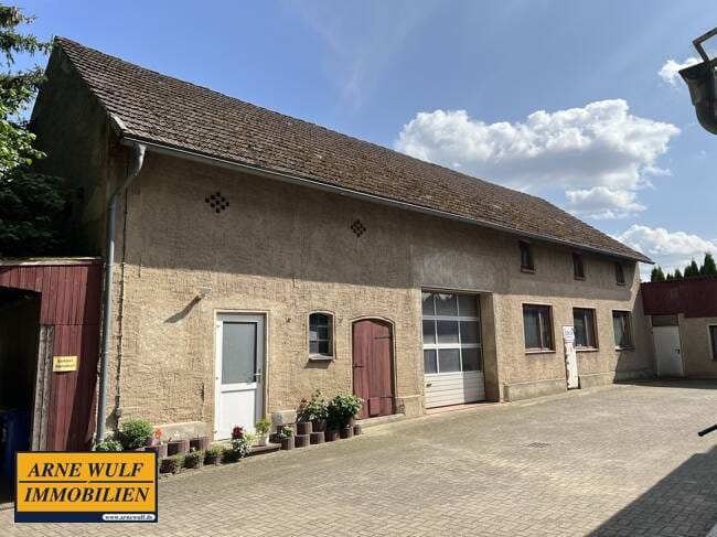 Immobilie in Ruhner Berge - Charmantes Mehrfamilienhaus mit Werkstatt, Lager, Büro und Gartenhaus in Marnitz - Bild 1