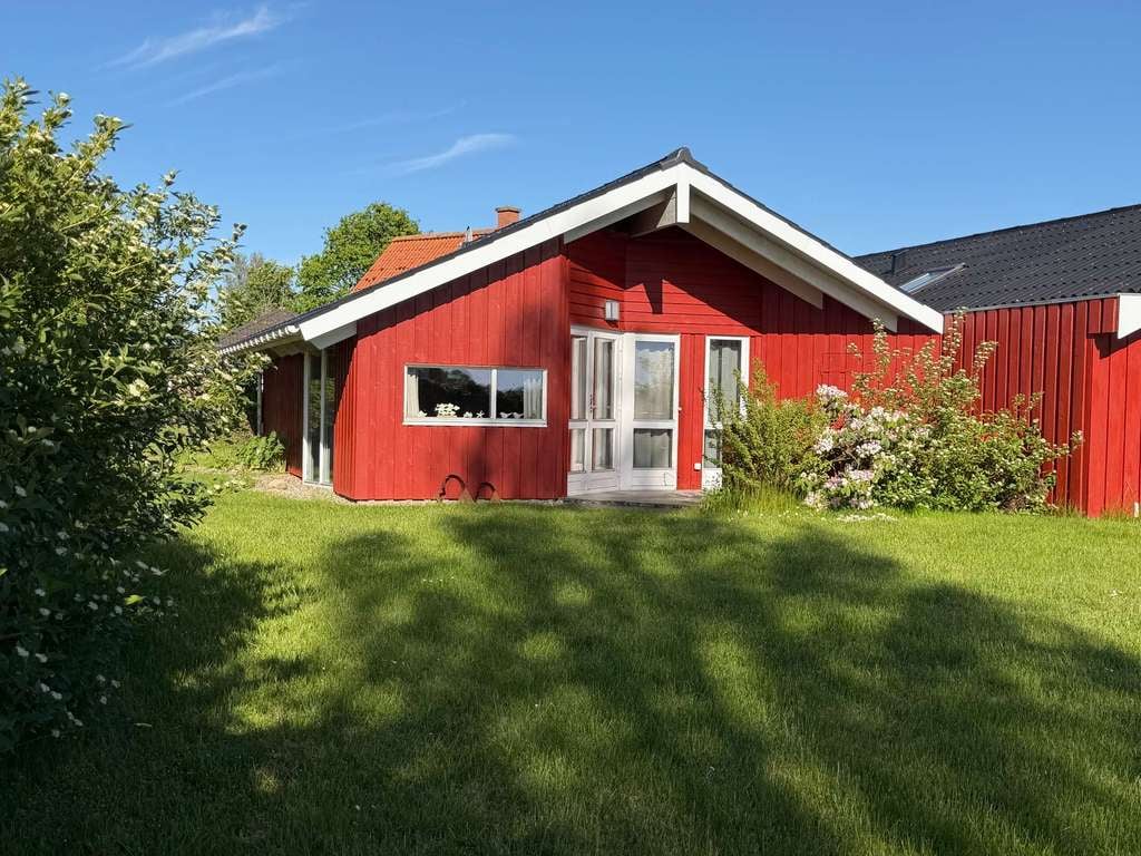 Immobilie in Tönning - Liebevoll eingerichtetes Ferienhaus mit Sauna, Garten und Blick ins Grüne - Bild 0
