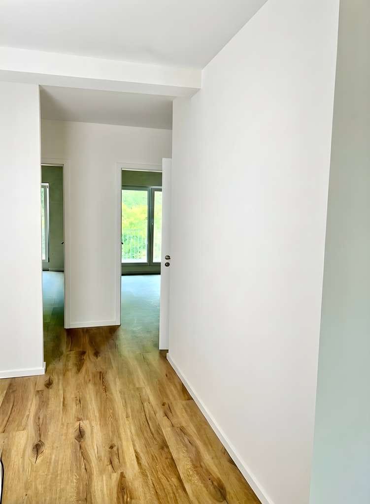 Immobilie in Leidersbach - Großzügiges Wohnen – 4 Zimmer mit zwei Balkonen & viel Komfort - Bild 1