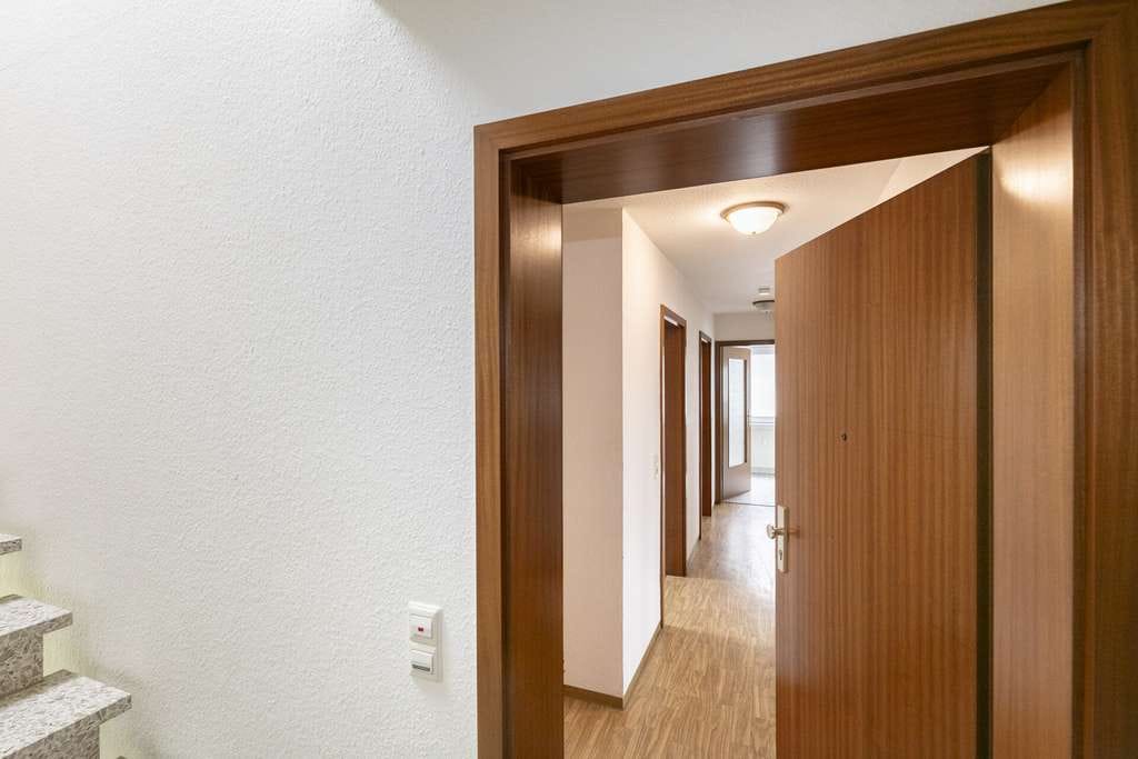 Immobilie in Ehingen (Donau) - Ideal für Paare & kleine Familien – 
Wohnung mit Balkon und TG-Stellplatz - Bild 1