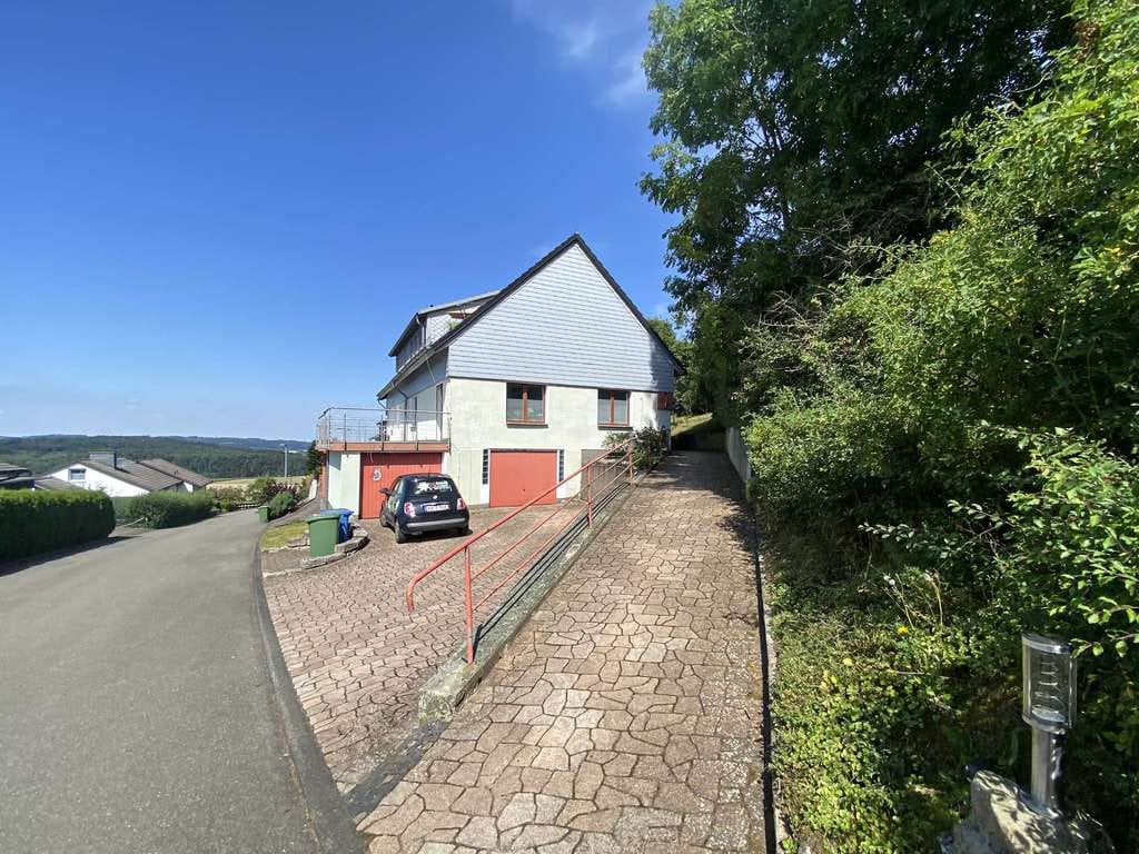 Immobilie in Korbach - MEHRFAMILIENHAUS mit 4 EINHEITEN   :::   KORBACH - Bild 1