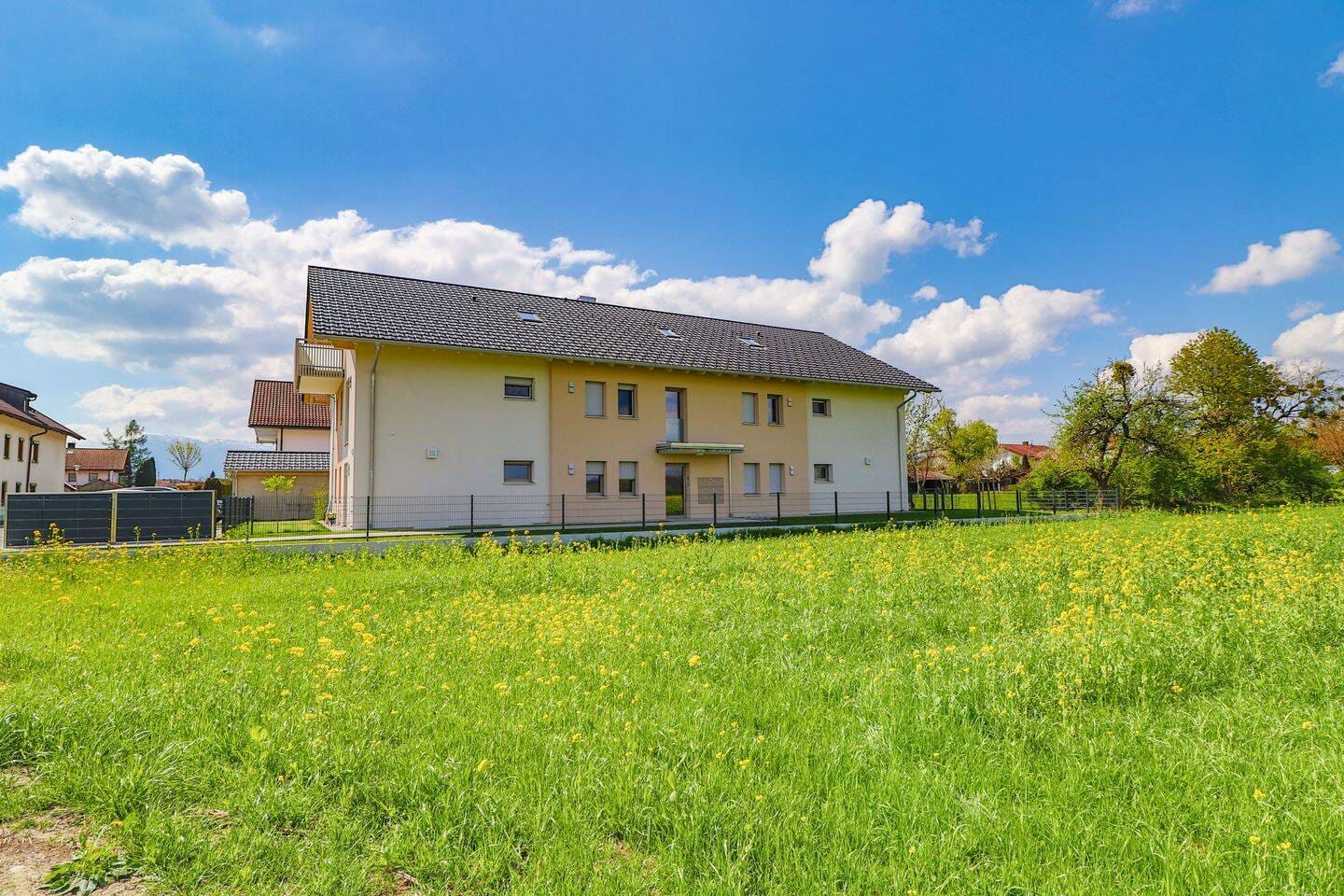 Immobilie in Saaldorf-Surheim - KFW40 Neubauwohnung! Ausstattung frei wählbar! - Bild 1
