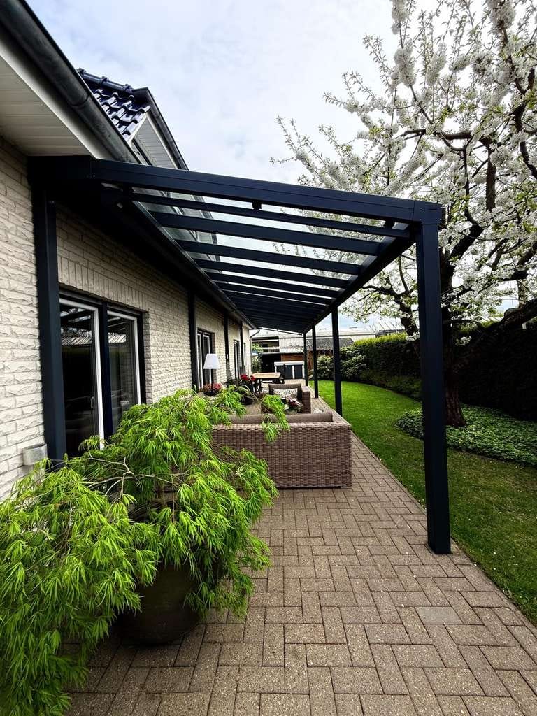 Immobilie in Schwarmstedt - Doppelhaus in zentraler Lage mit Garten und Doppelgarage  - Bild 2