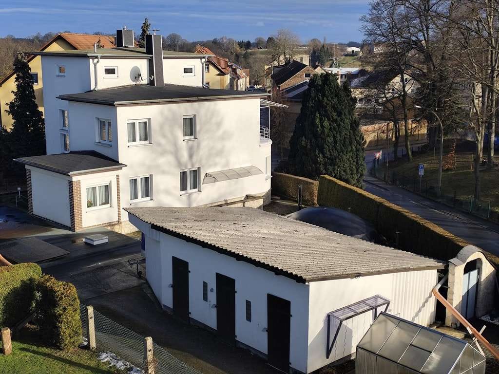 Immobilie in Münchenbernsdorf - Ein- bzw. Zweifamilienhaus im Bauhausstil mit vielen Exras - Bild 0