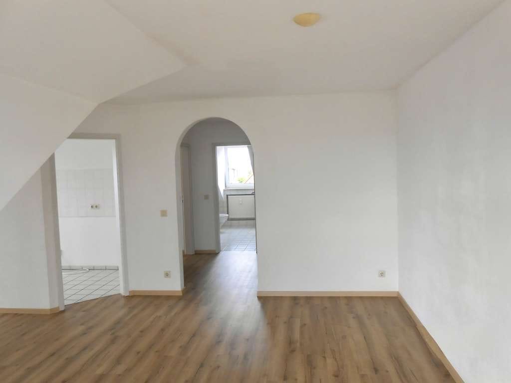Immobilie in Gaimersheim - Gemütliche 2-Zimmer-Dachgeschosswohnung mit sagenhaftem Ausblick - Bild 4