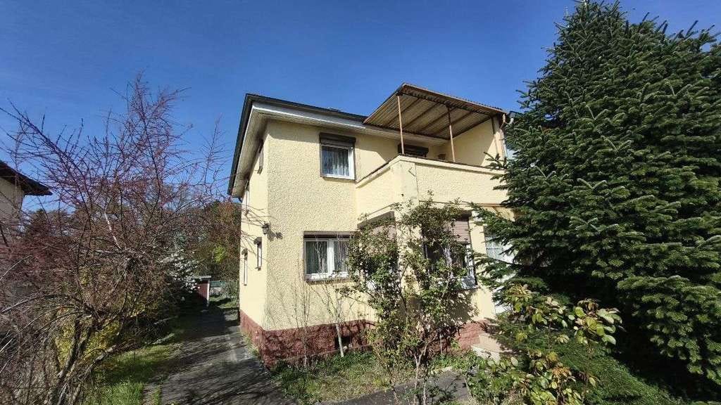Immobilie in Rüdersdorf bei Berlin - Sanieren und Gestalten: Geräumige 4,5-Zimmer-Doppelhaushälfte mit Garage auf Grundstück in Seenähe! - Bild 0