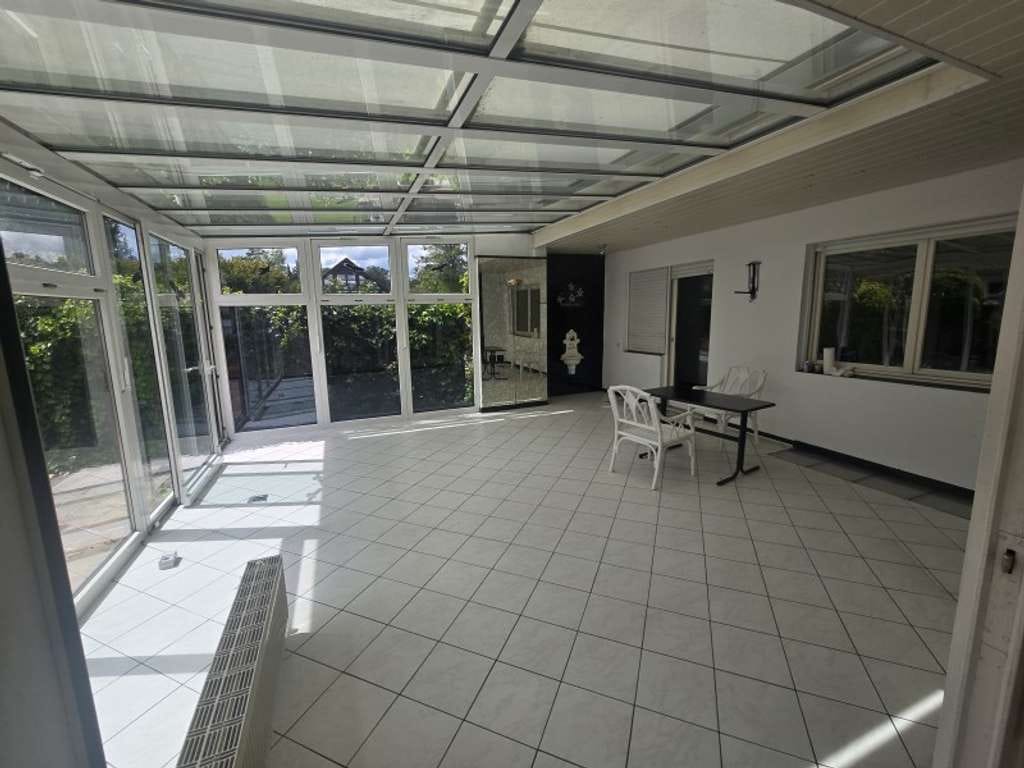 Immobilie in Neuried - Sonniger DH-Bungalow im Münchner Umfeld - Neuried - Bild 2