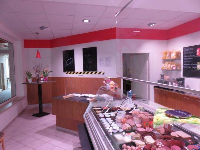 Immobilie in Arnstein - "Preisknaller" Wohnen und Gewerbe verbinden - Bild 3